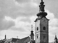 Crkva sv. Marije (Crkva Pohoda Blažene Djevice Marije), Dolac 1925. godine  Pretpostavlja se da je ova dragocjena barokna građevina, Crkva Sv. Marije izgrađena neposredno nakon provale Tatara, sredinom 13. stoljeća te se zbog toga smatra jednom od najstarijih crkava u Zagrebu. U to doba biskup Timotej gradi novu katedralu, dok Crkva Sv. Marije služi kao stolna crkva o kojoj se skrbe redovnici cisterciti. Nakon njihova odlaska iz Zagreba, Crkva Sv. Marije kratko je napuštena, a 1511. godine postaje župna crkva na mjestu koje se zvalo Dolec (Dolac).